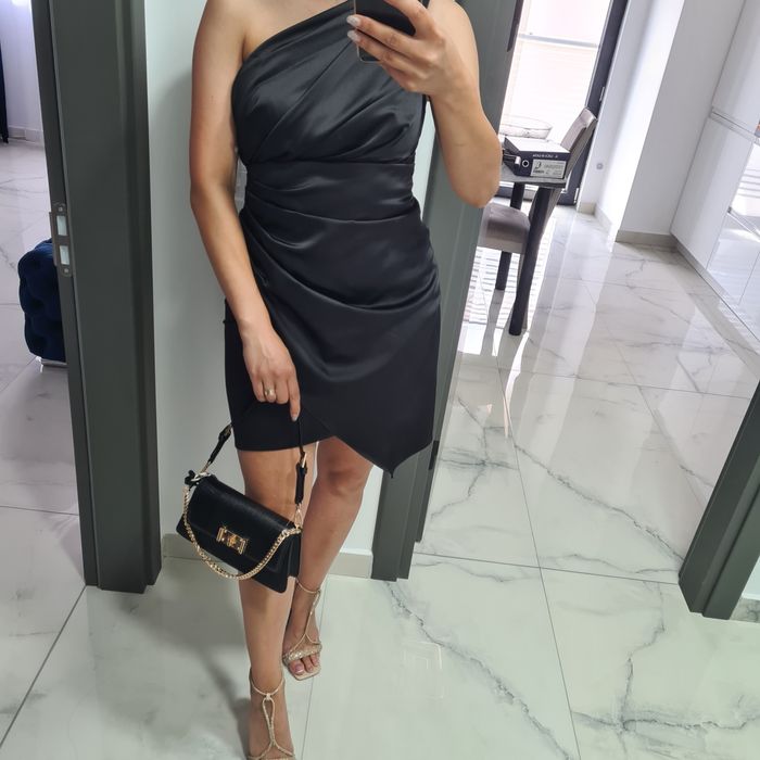 Rochie Noua cu eticheta