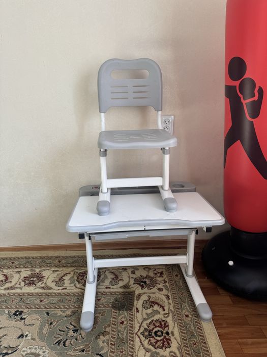 Растущая парта.