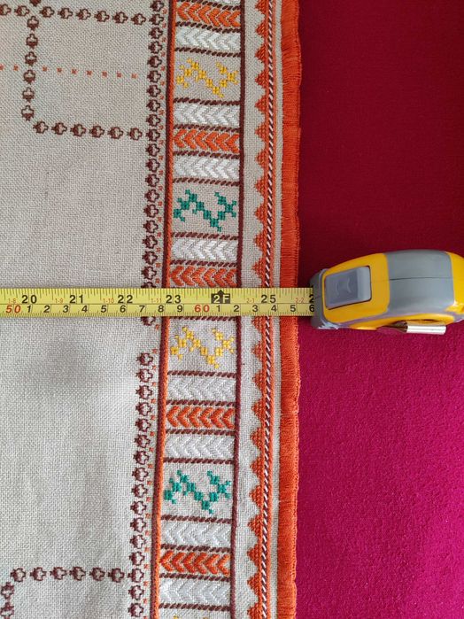 Ръчно бродирано каре