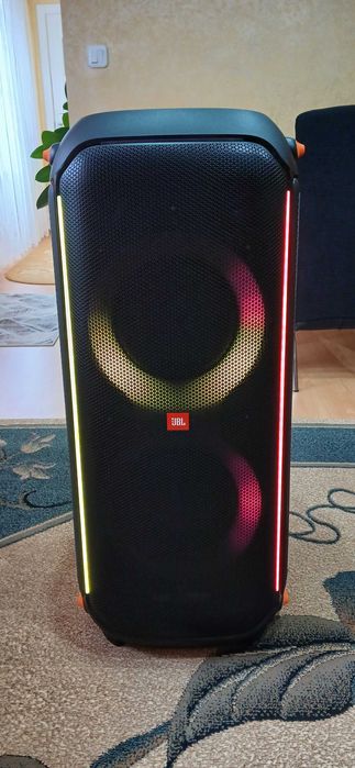Boxa  jbl 710 ca noua
