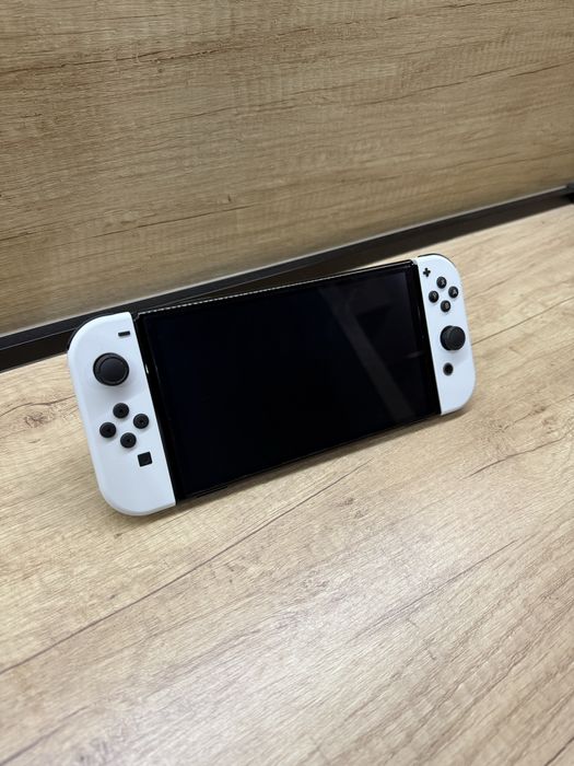 Nintendo Switch Oled Bundle