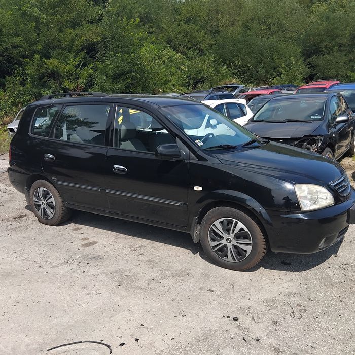 Kia Carens II 2.0crdi 113 к.с. на части