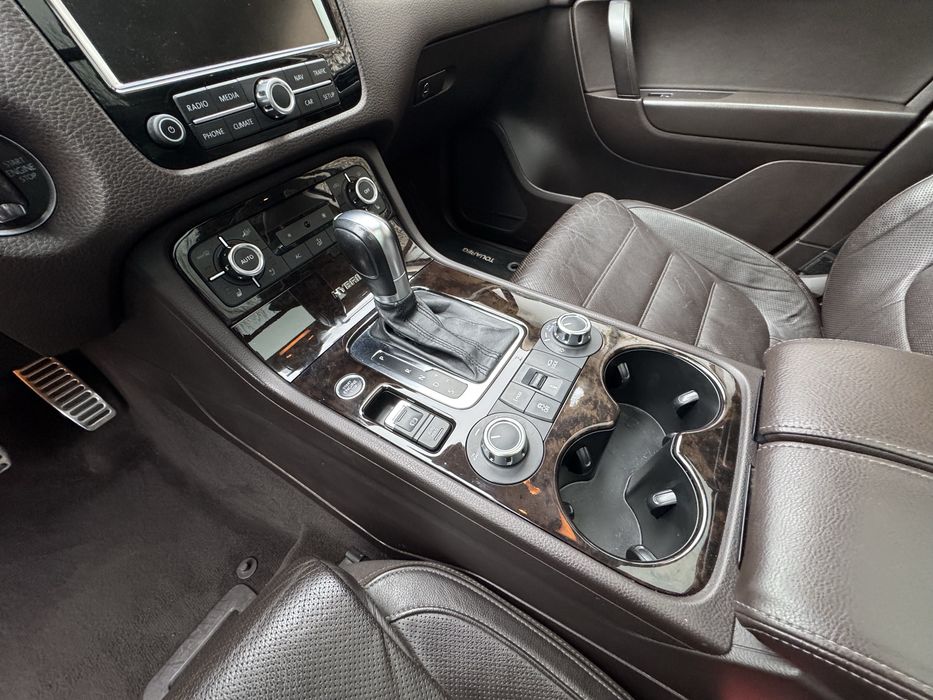 Volkswagen Touareg 3.0 TSI Hibrid