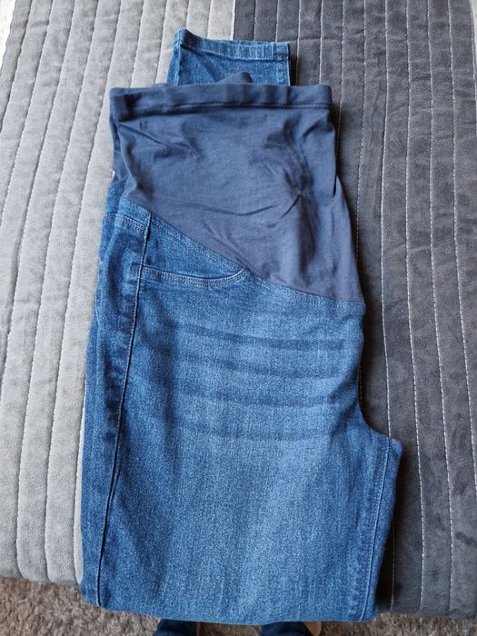 Продавам дънки за бременни