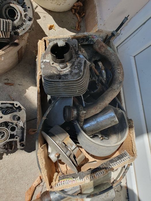 Части  двигатели Мз 175 трофи ,150 трофи Иж.Балкан 50