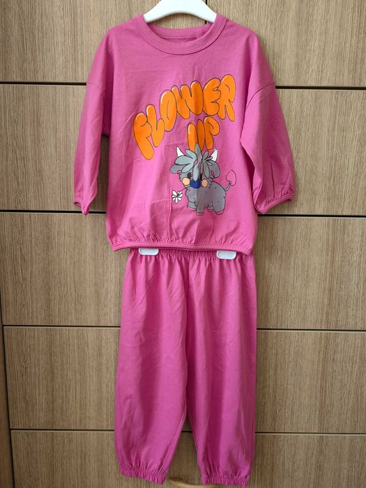 Pijamale Next noi 92