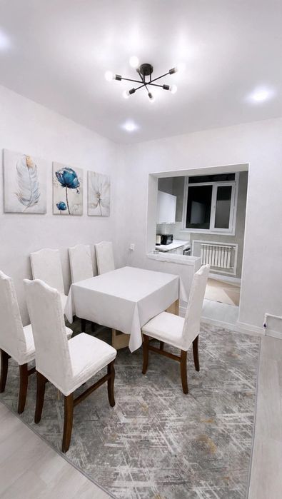 Продам 4 комнатную квартиру