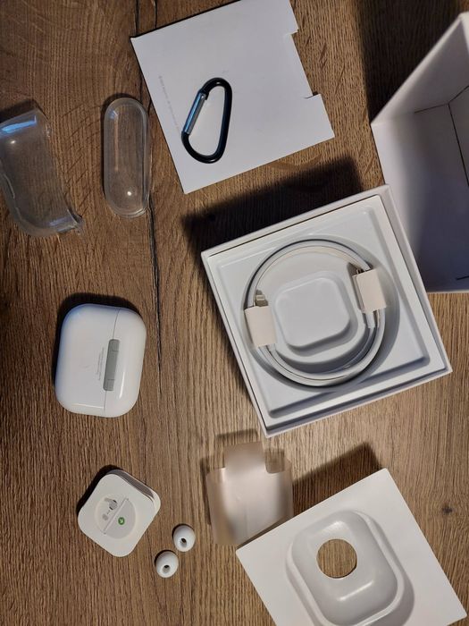 Casti airpods 1 pro bluetooth + husa protectie cadou