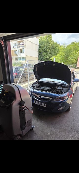 Opel Astra J 1.4T Full