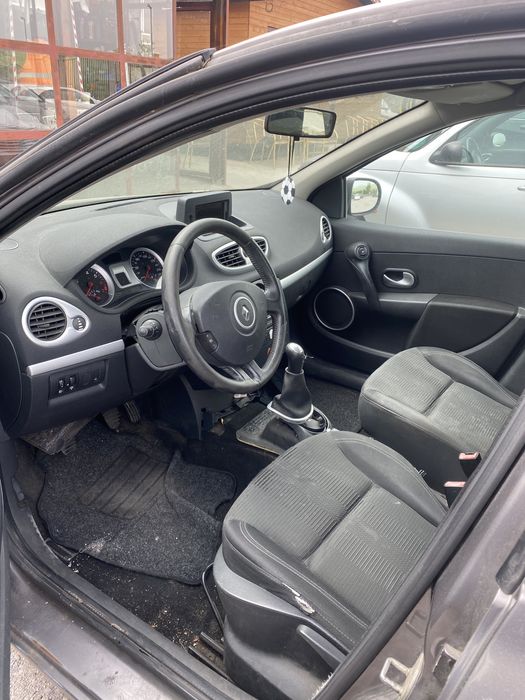 Рено Клио 3 Renault Clio 3 1.4 НА ЧАСТИ