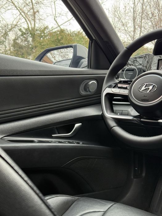 Hyundai elantra 2.0l nardo grey