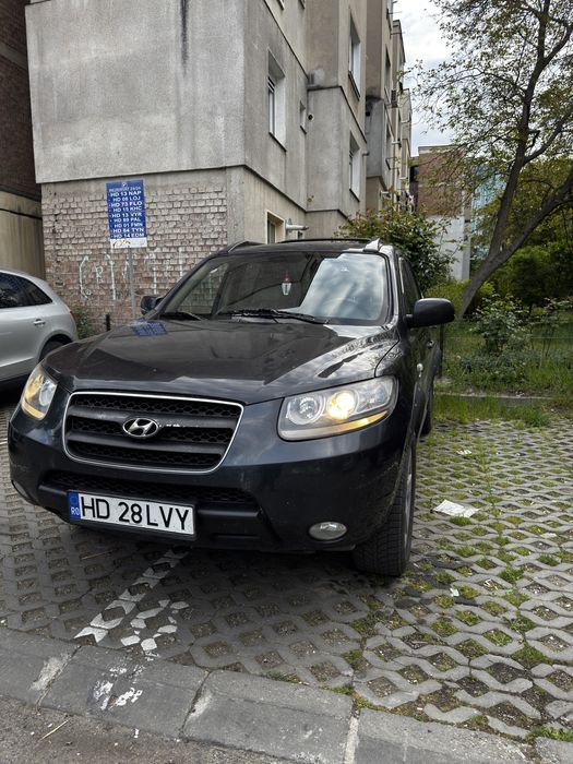 Vând Hyundai Santa Fe