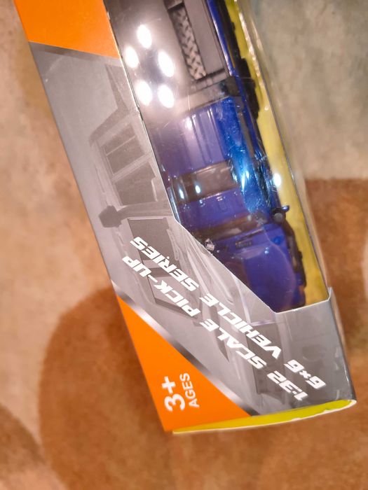 Jeep Pick up 6x6 de jucărie