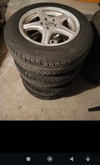 Cauciucuri plus jante auto