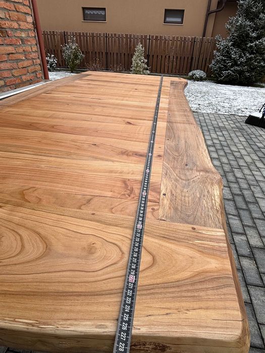 Masă din lemn masiv- Nuc + Cireș