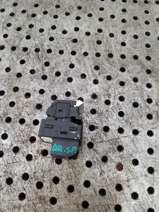 Buton geam electric dreapta spate audi a4 b9 8w break 4m0959855