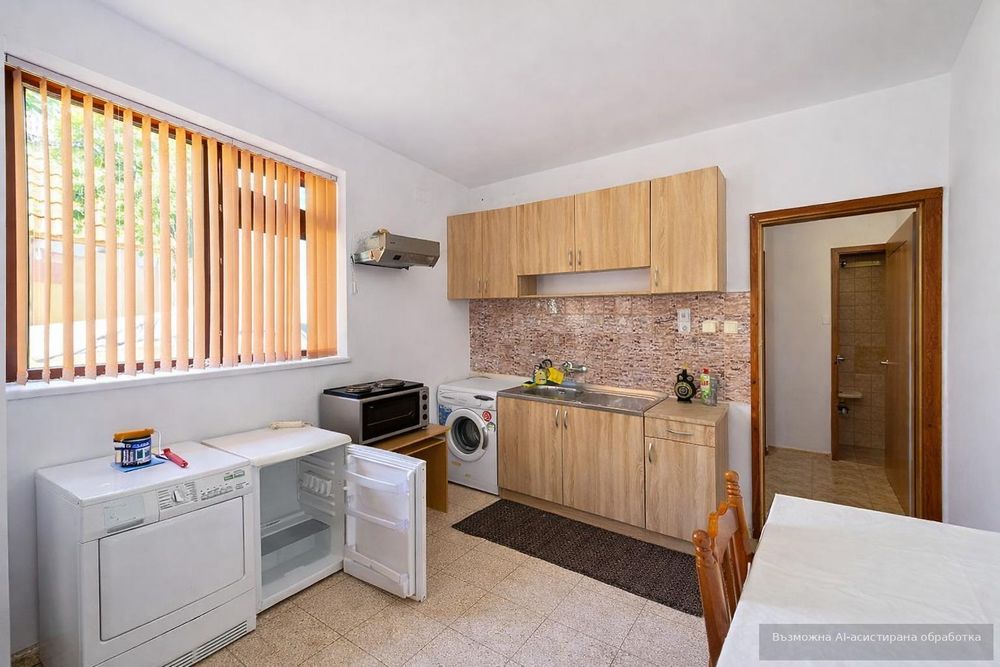 Изгоден ДВУСТАЕН апартамент в района на Центъра