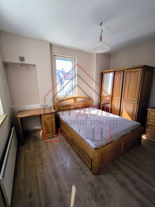 Продава се Тристаен апартамент в Варна, Централна поща - 120 кв.м за 1567 €/кв.м - Снимка #1