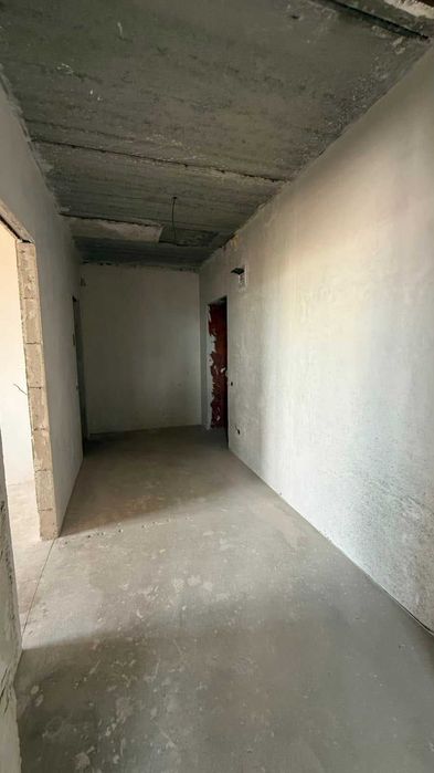 Продам 1 комнатную в новостройке