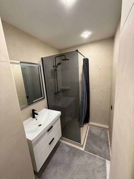 Дава се под наем Двустаен апартамент в София, Гоце Делчев - 56 кв.м за 425 € - Снимка #3