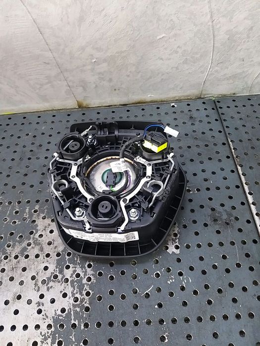 Airbag volan bmw seria 1 f40 5a24b03-01 0589p1000190