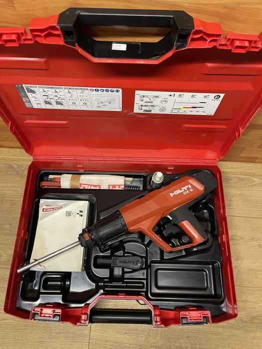 Pistol batut cuie beton metal lemn Hilti Dx6
