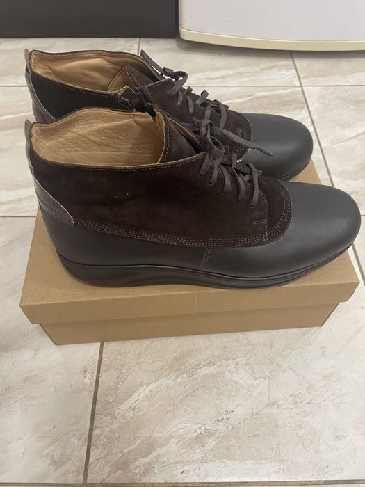 Ортопедични боти