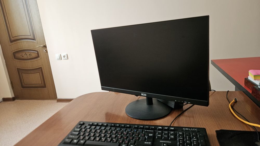Монитор QMAX KD221V размер 21.5