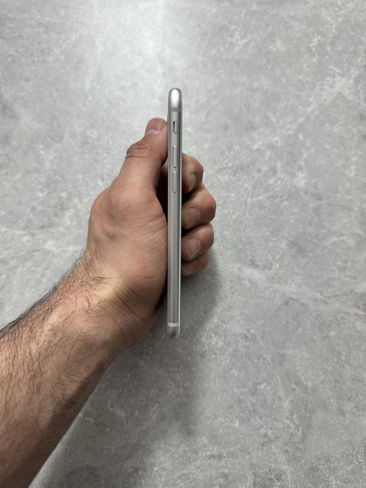 iPhone 8 64GB Silver