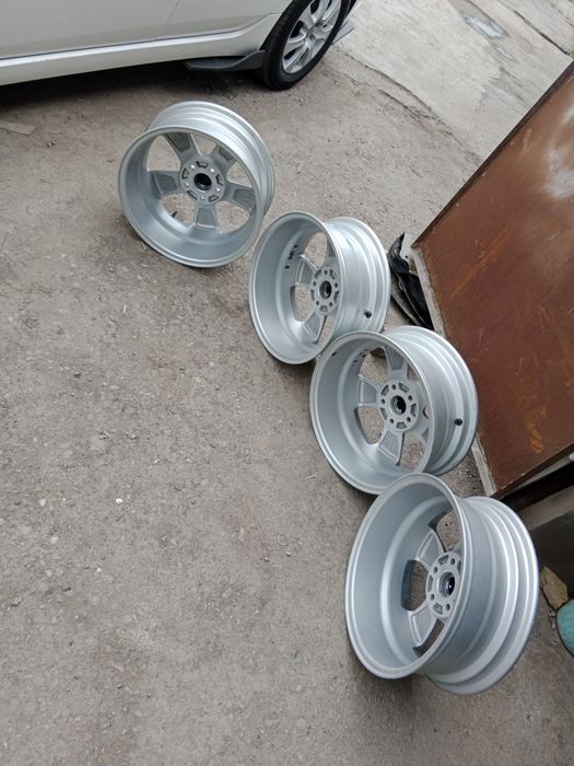 R16 диска Трейкерга круз Волгага тушади 5+105