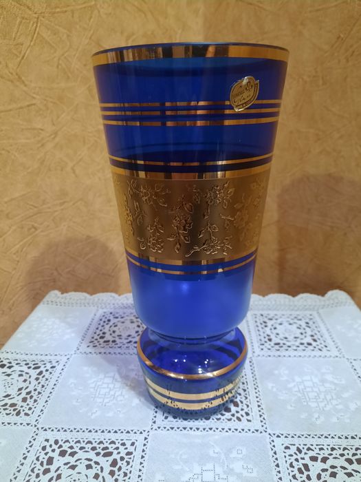 Роскошная кобальтовая ваза, Богемия, Чехословакия. Богатое золочение 2