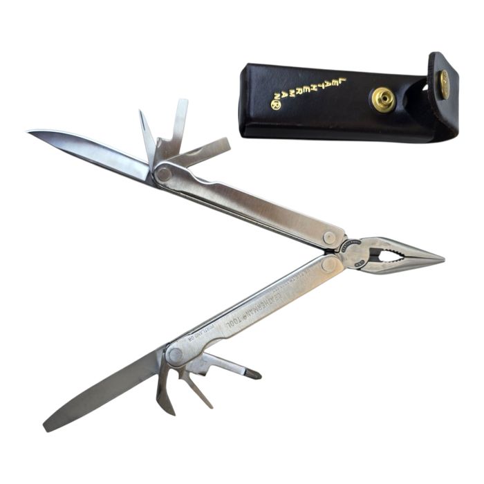 Briceag multifuncțional Leatherman