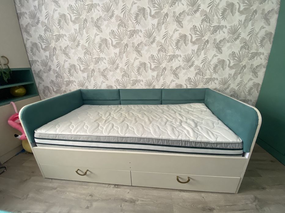 Продам кровать подростковая