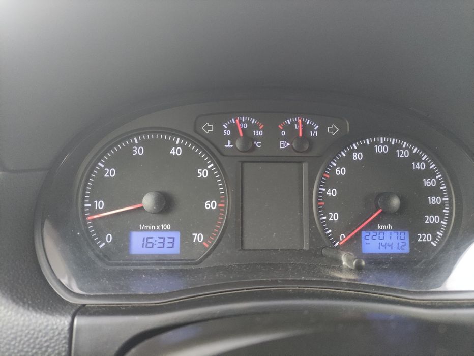 VW Polo 1,4 бензин 75 коня