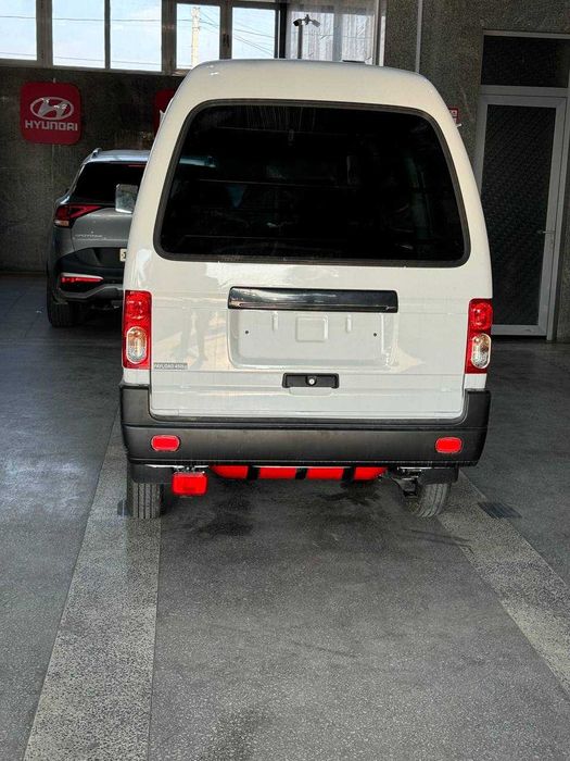 Damas Van yengi 2024