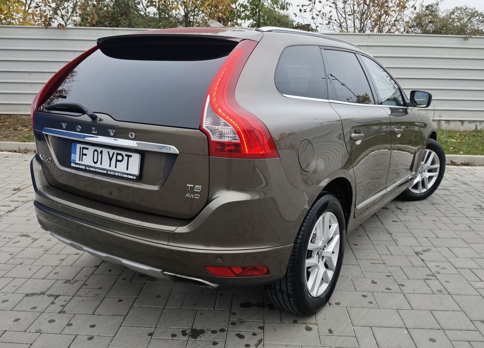 Volvo XC60 2017 benzină, 16.900 € — imagine 3