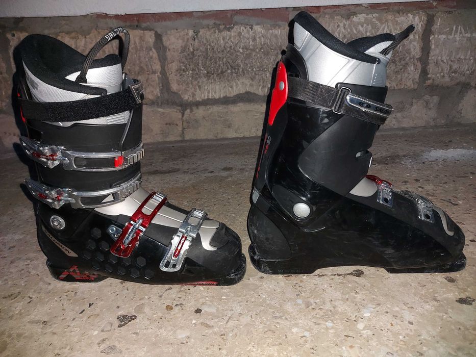 Ски и ски обувки