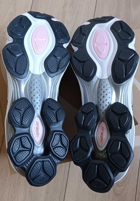 ASICS Gel-Kinetic Fluent