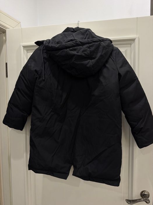 Продам куртку moncler