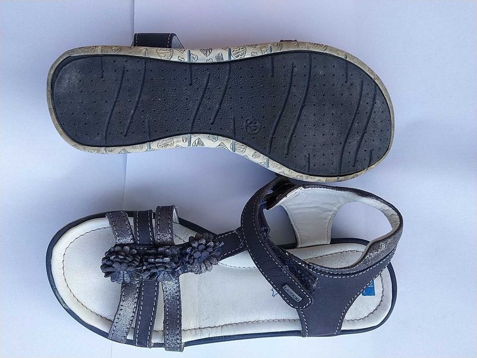 Sandale piele marimea 32