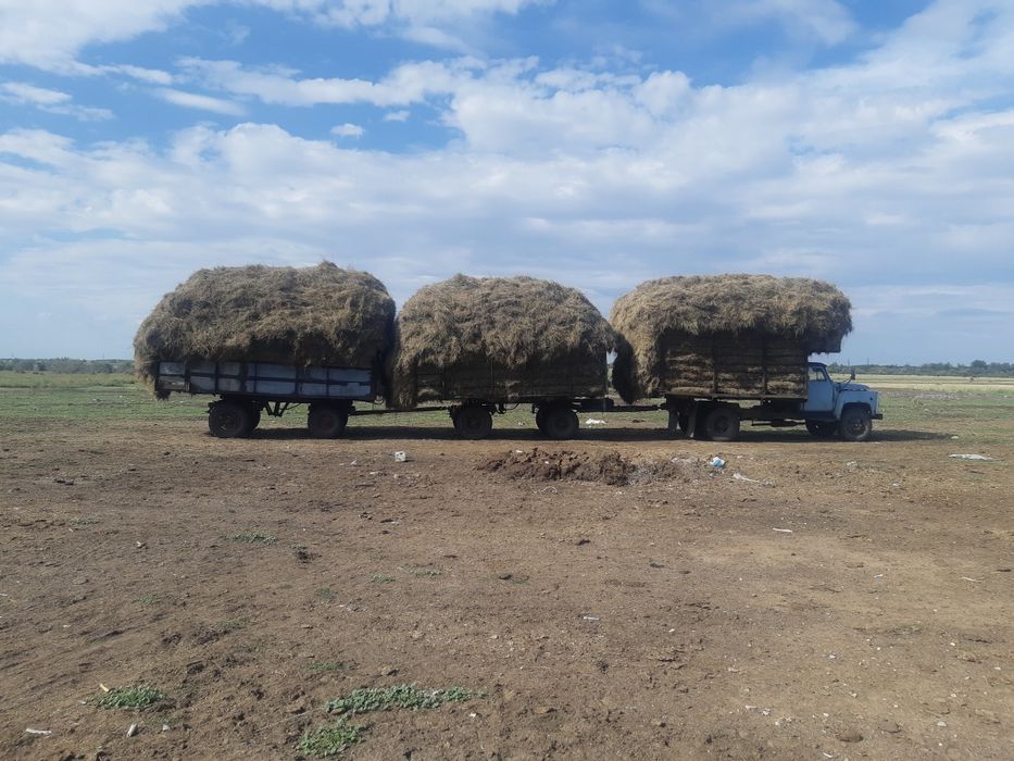 Продам сеновозки