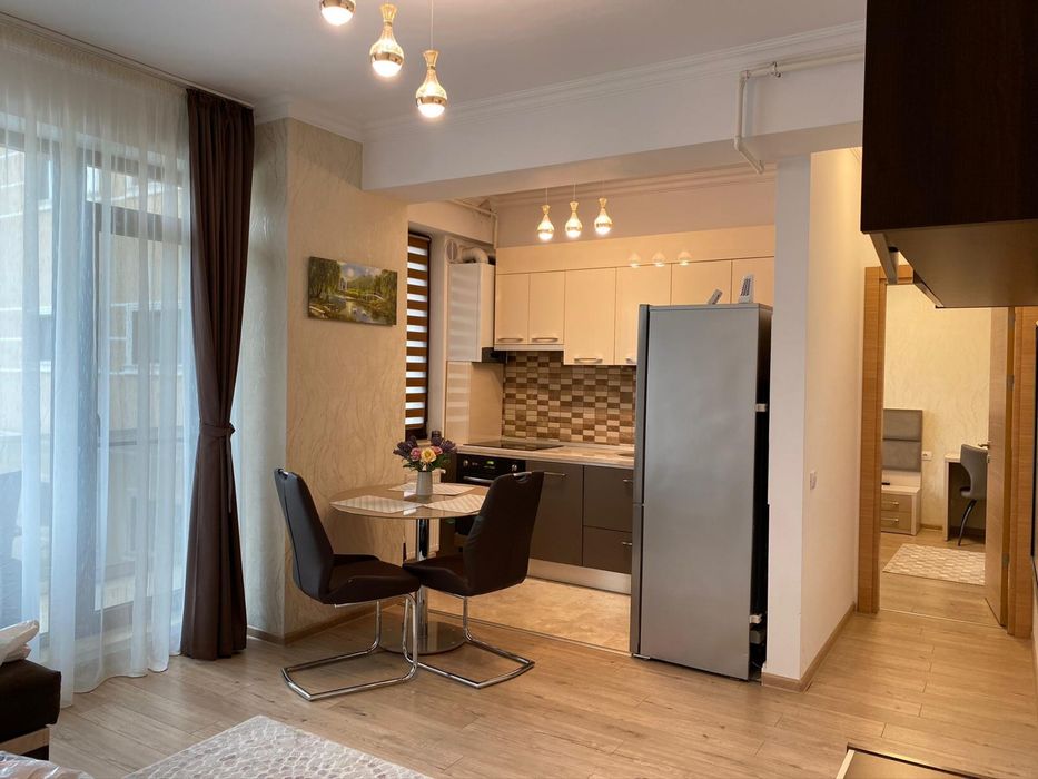 Apartamente de inchiriat