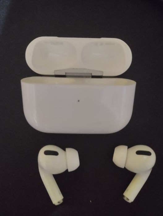 Airpods pro идеальное состояние