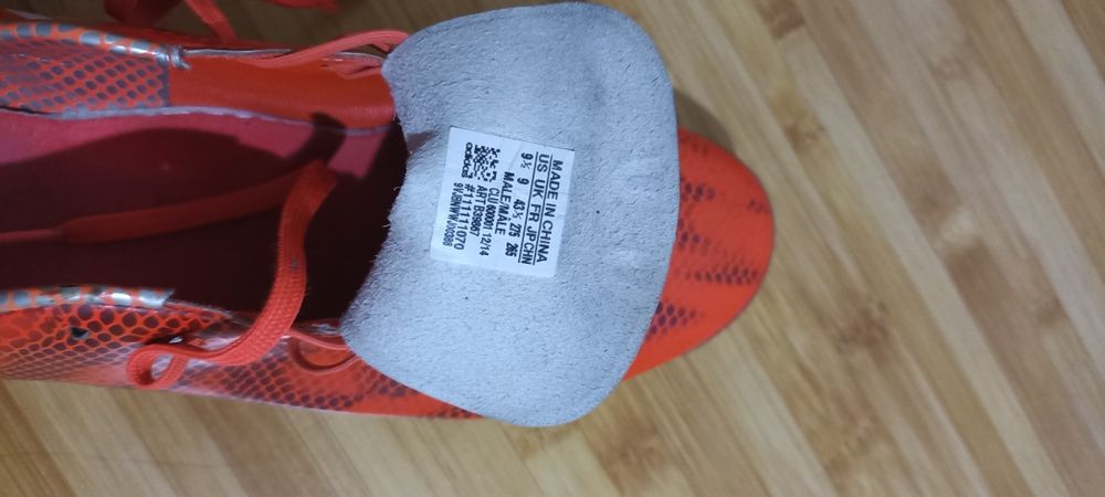 Футболни обувки Adidas F30