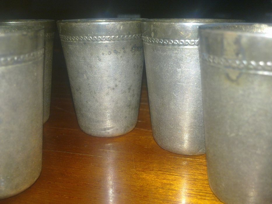 Рюмки  с позолотой