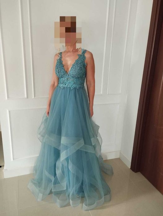 Vand rochie de seara