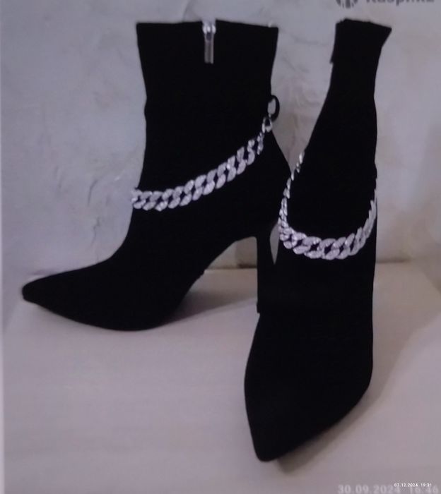 Продам новые женские ботильоны