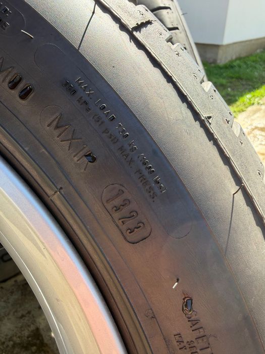 Jante Audi 17 inch cu pneuri 225/55/17