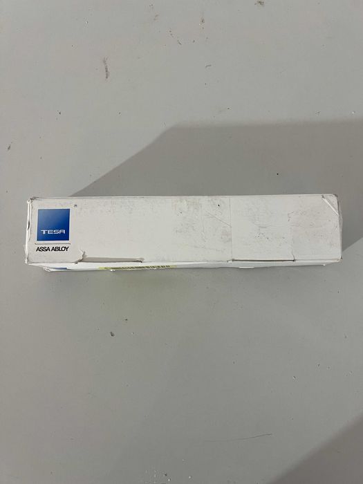 Broască încastrată TESA ASSA ABLOY 4241203AI 2241, pentru profile metalice, inox, intrare 20 mm