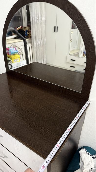 Продам срочно тумба комод